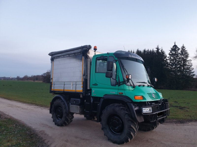 Мерседес unimog u400