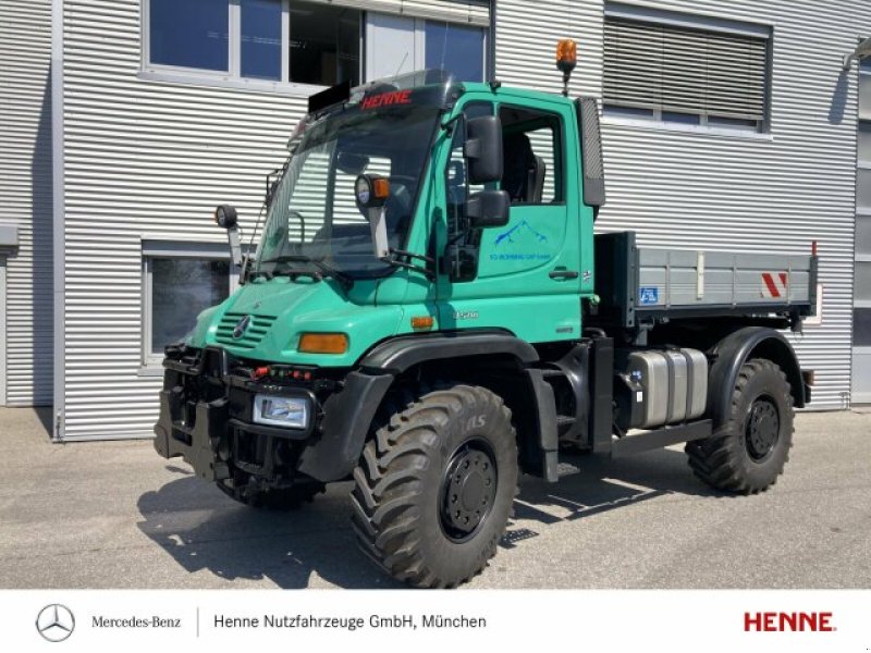 Unimog Türe ait Mercedes-Benz Unimog U 500, Gebrauchtmaschine içinde Heimstetten (resim 1)