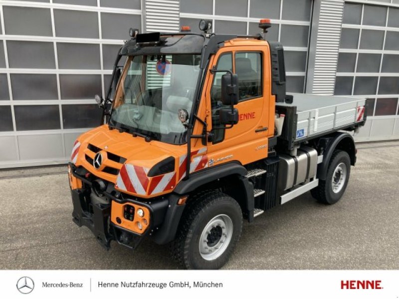 Unimog Türe ait Mercedes-Benz Unimog U 535, Gebrauchtmaschine içinde Heimstetten (resim 1)