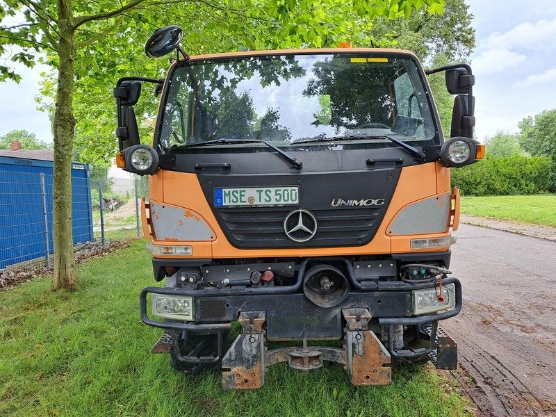 Unimog типа Mercedes-Benz UNIMOG U20, Gebrauchtmaschine в Gutzkow (Фотография 3)