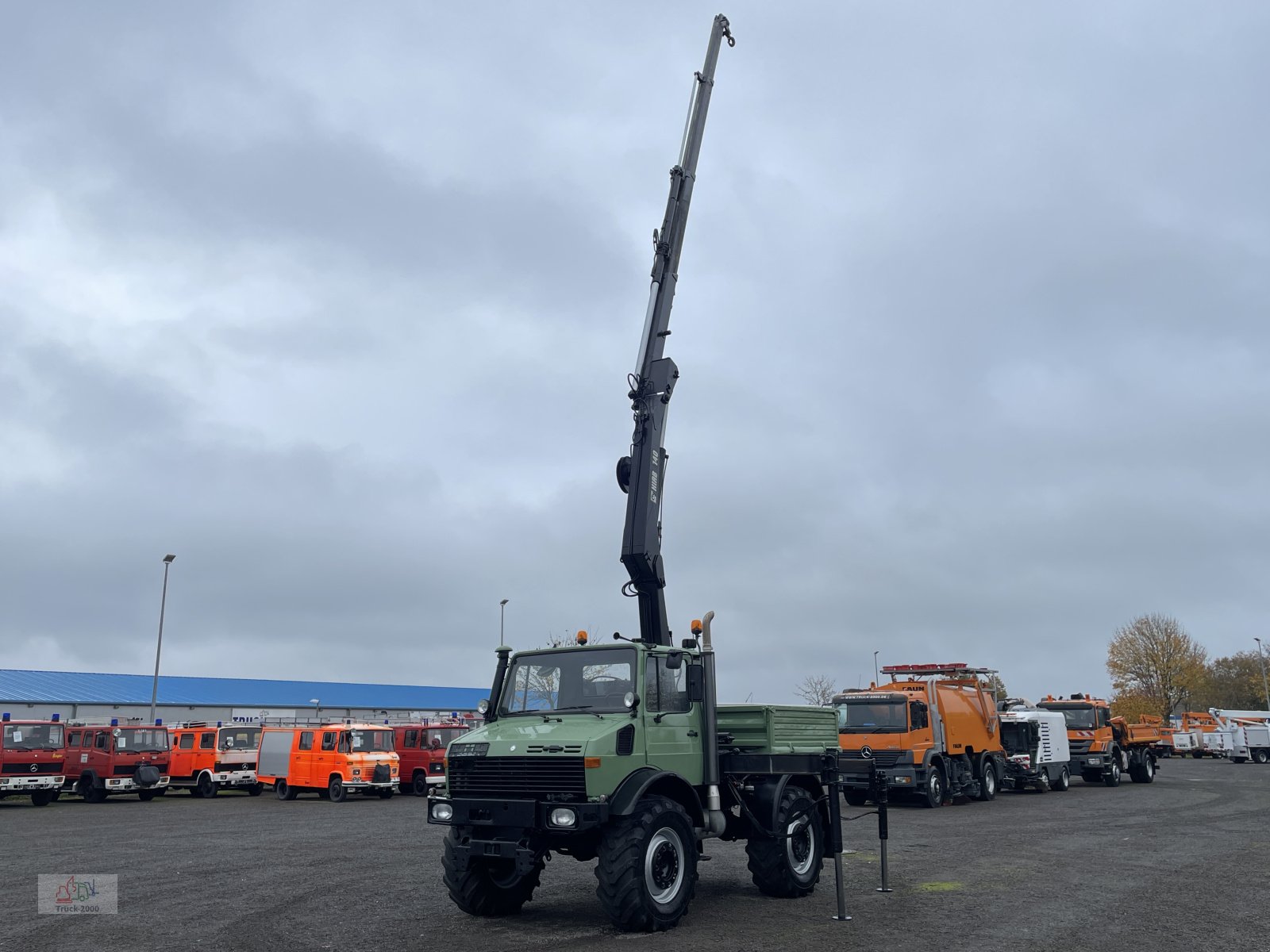 Unimog typu Mercedes-Benz Unimog U437 4x4 mit Hiab Kran + Zapfwelle + AHK 29 t., Gebrauchtmaschine v Sottrum (Obrázok 2)