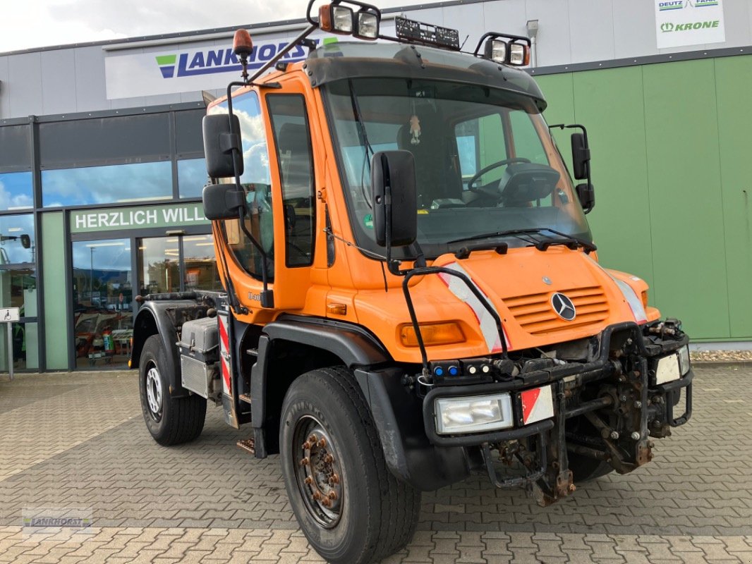 Unimog tip Mercedes U 400, Gebrauchtmaschine in Aurich (Poză 1)