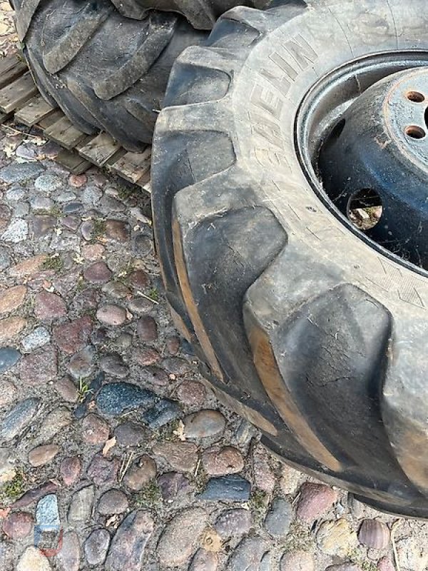 Unimog tip Sonstige Rad Räder Unimog Michelin Südrad 445/70R24 U425 U437 inkl. Mwst., Gebrauchtmaschine in Fitzen (Poză 7)