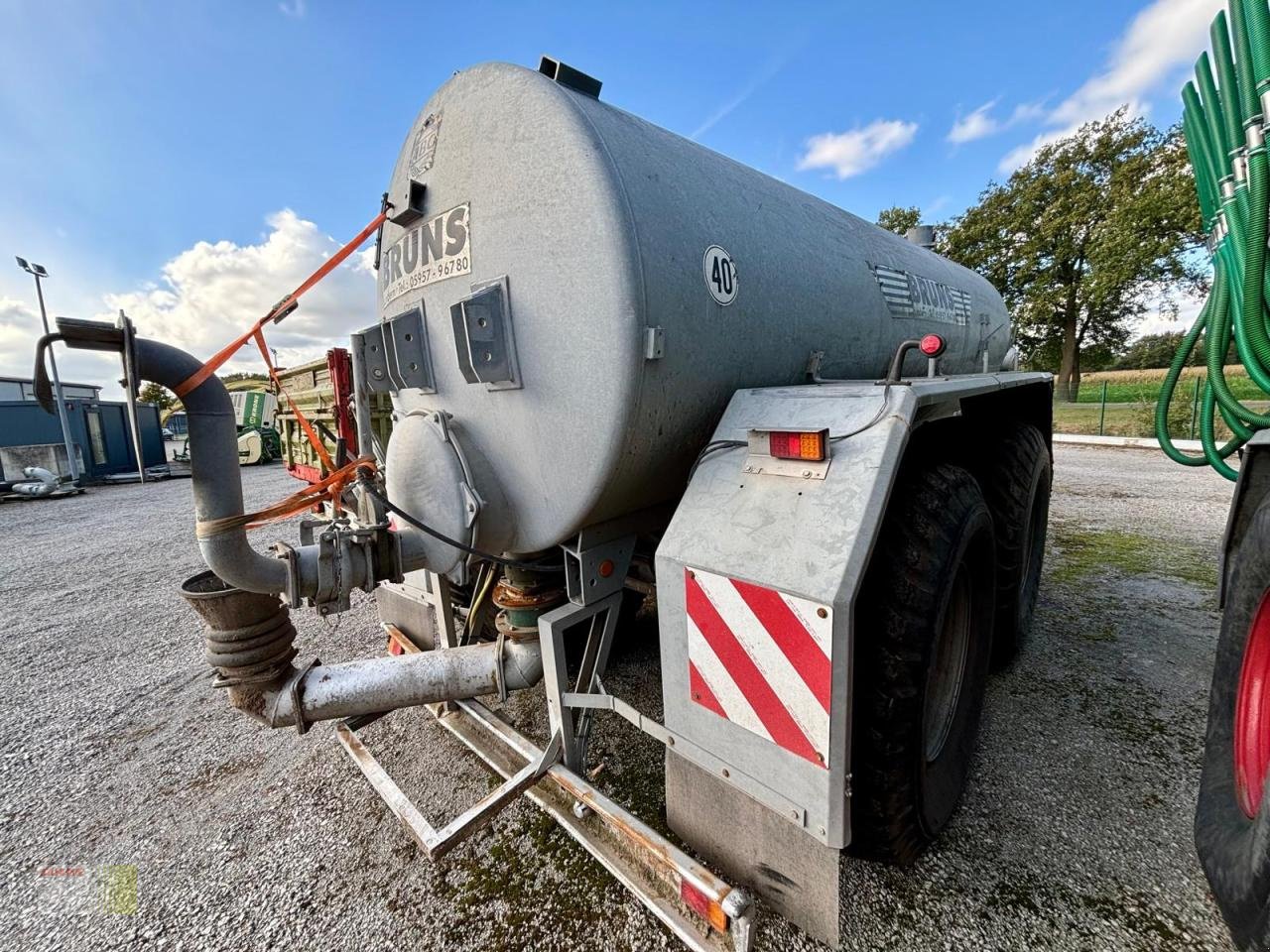 Vakuumfass типа Bruns VT 14 Tandem, Vorrüstung Anbau Schleppschlauch Schleppschuh Verteiler, Gebrauchtmaschine в Molbergen (Фотография 3)