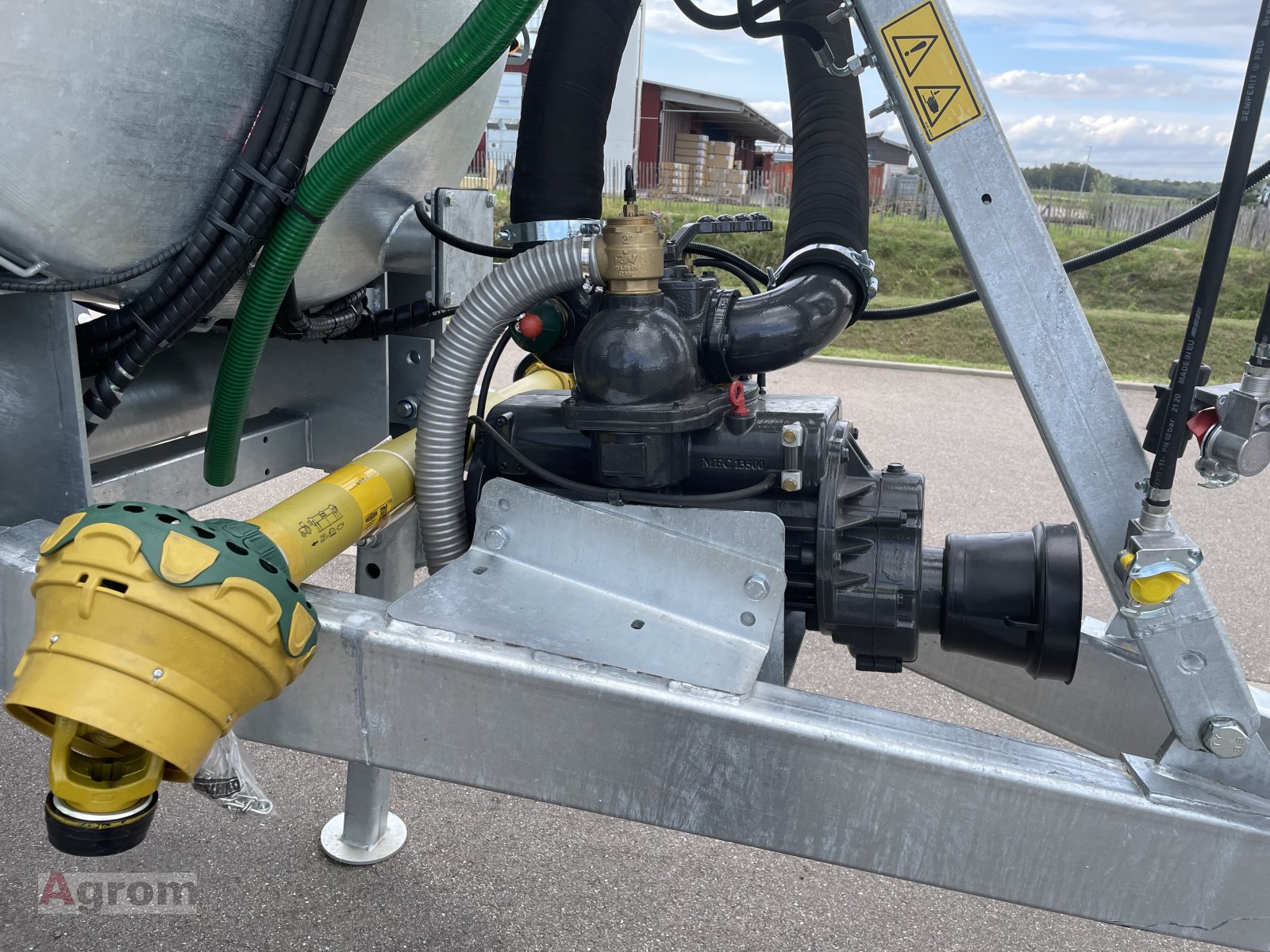 Vakuumfass Türe ait Fliegl VFW 12000 MAXXLine, Neumaschine içinde Meißenheim-Kürzell (resim 9)