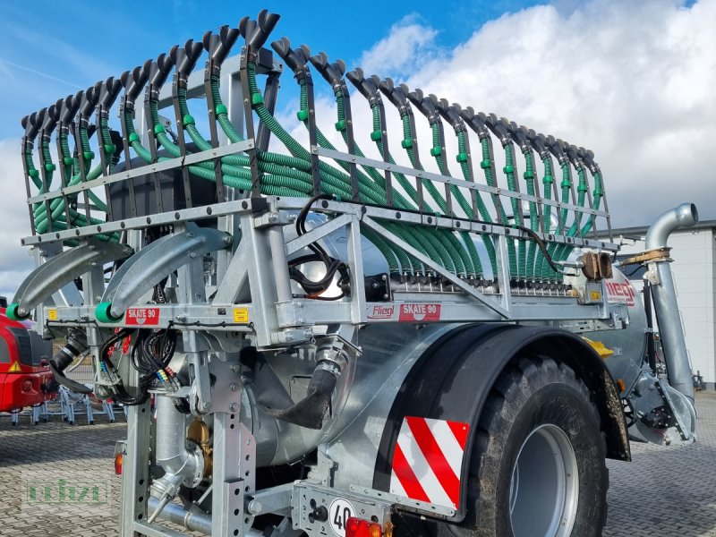 Vakuumfass du type Fliegl VFW 8600, Neumaschine en Bruckmühl (Photo 1)