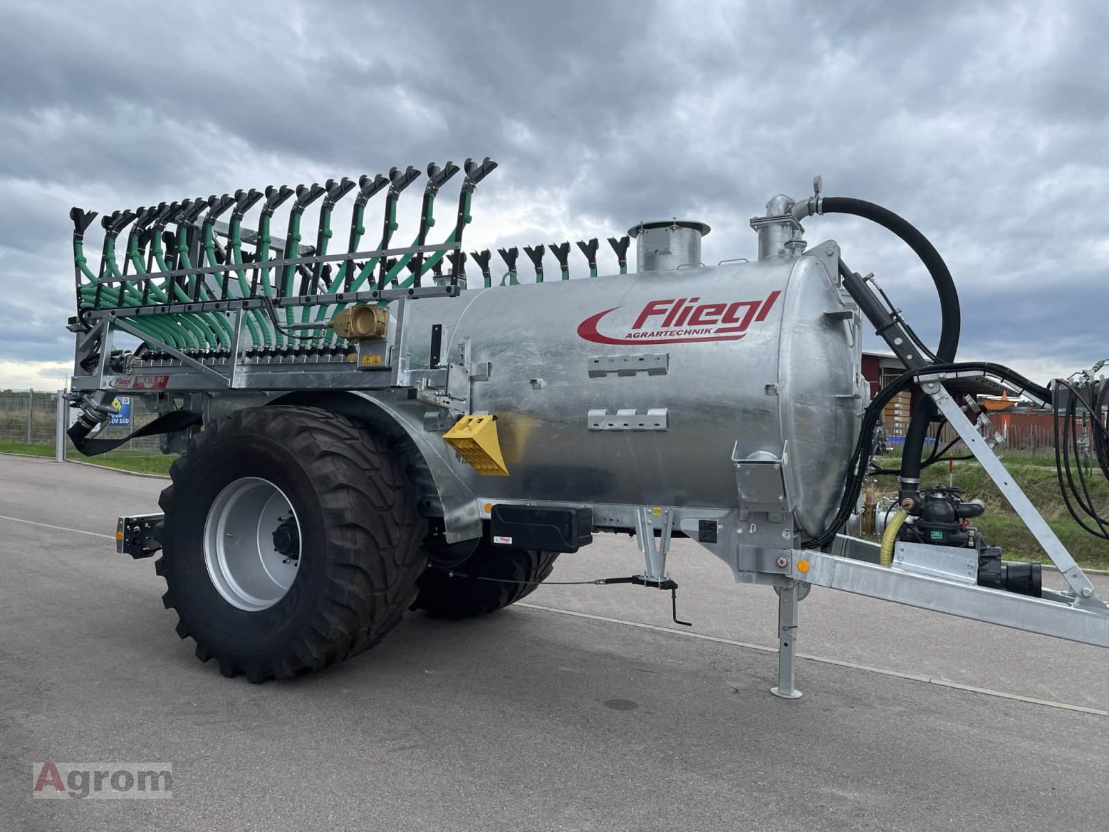 Vakuumfass a típus Fliegl VWF 8600 JumboLine + Skate 90, Neumaschine ekkor: Meißenheim-Kürzell (Kép 5)