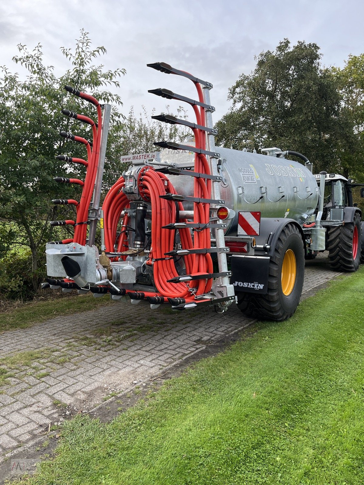 Vakuumfass del tipo Joskin Modulo 2 10000l mit Mastek Schleppschuh 7,5m Vorführer, Neumaschine en Südbrookmerland (Imagen 1)