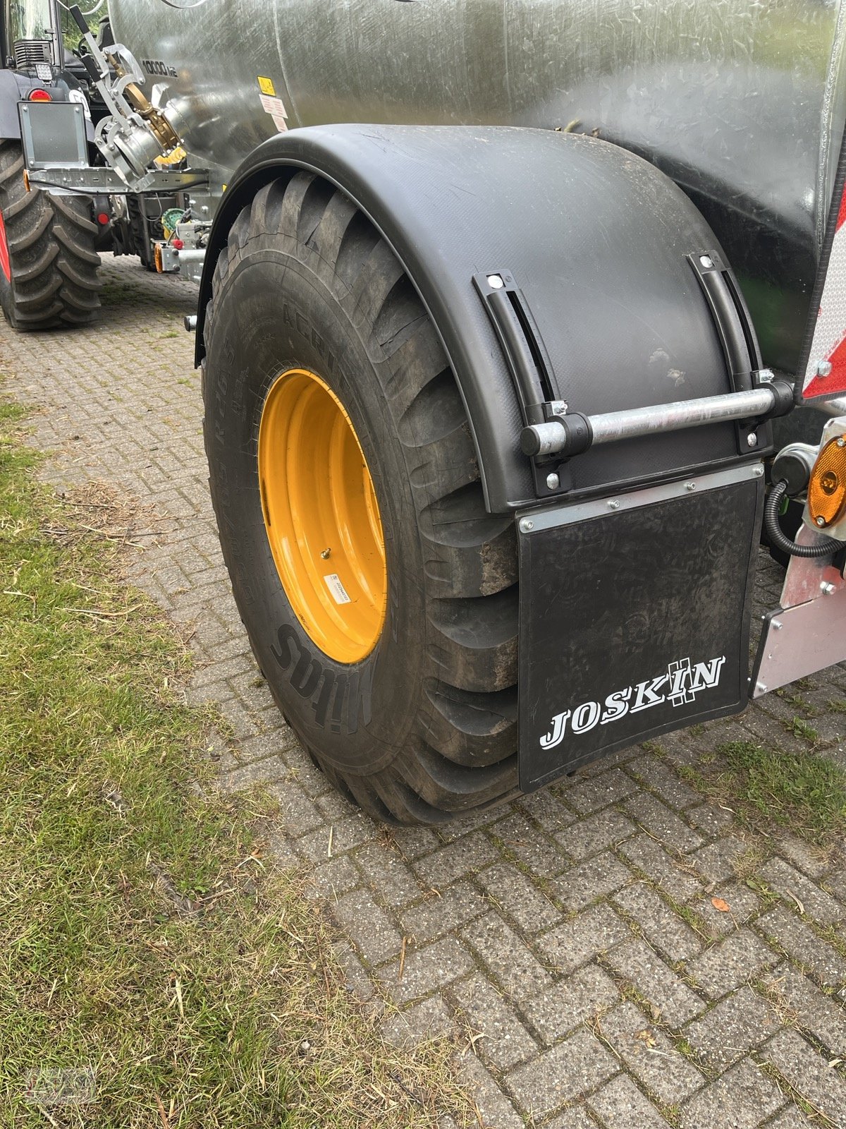 Vakuumfass van het type Joskin Modulo 2 10000l mit Mastek Schleppschuh 7,5m Vorführer, Neumaschine in Südbrookmerland (Foto 4)