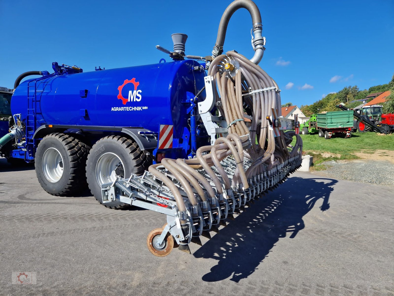 Vakuumfass tip Kobzarenko VNC-16 Kreiselpumpe Schlitzgerät Güllefass, Neumaschine in Tiefenbach (Poză 10)