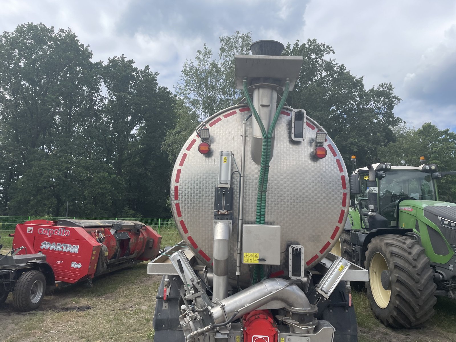 Vakuumfass van het type Wienhoff 30.000 ltr.Tanksattelauflieger, Gebrauchtmaschine in Voitze (Foto 2)