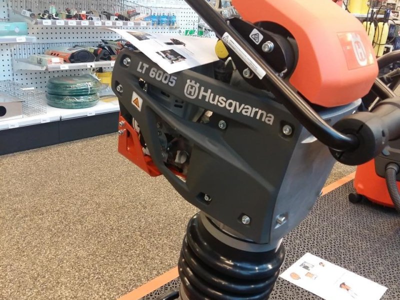 Vibrations-Stampfer del tipo Husqvarna HUSQVARNA LT 6005 ST, Gebrauchtmaschine en Jelling (Imagen 1)