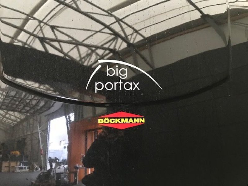 Viehanhänger van het type Böckmann Pferdeanhänger Big Portax WCF 2,7to AKTION, Neumaschine in Tamsweg (Foto 4)