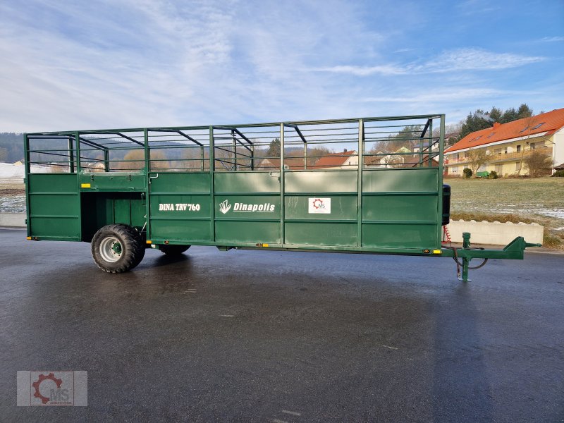 Viehanhänger of the type Dinapolis TRV 760 Tiertransportwagen Druckluft Hydr. Absenkbar, Neumaschine in Tiefenbach (Picture 1)