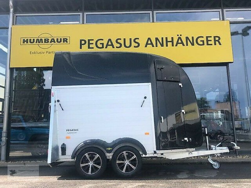 Viehanhänger van het type Humbaur Pegasus 2400 PRO MAX Pferdeanhänger ALU NEU, Gebrauchtmaschine in Gevelsberg (Foto 3)