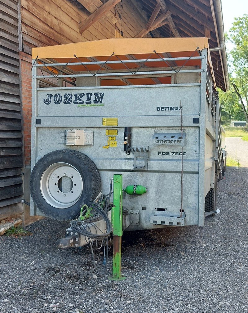 Viehanhänger du type Joskin RDS 7500/2, Gebrauchtmaschine en Ersingen (Photo 3)