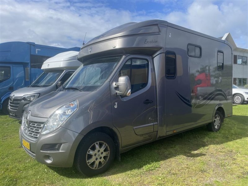 Viehanhänger Türe ait Renault Hestetransport Renault Master Paragan, Gebrauchtmaschine içinde Faaborg (resim 1)