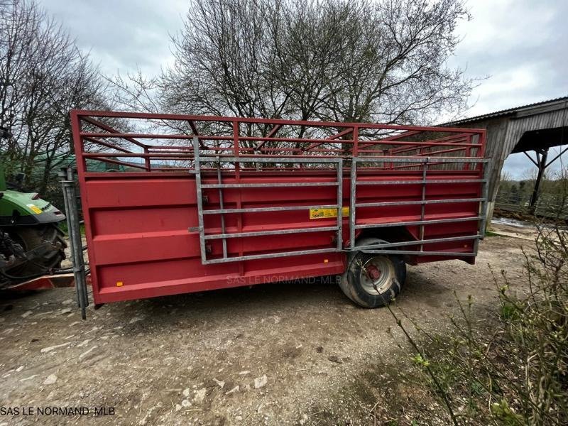 Viehanhänger du type Sonstige BET50, Gebrauchtmaschine en JOSSELIN (Photo 2)