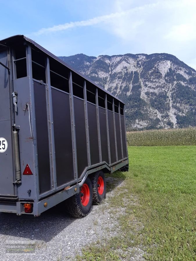 Viehanhänger типа Sonstige Viehanhänger für 7 Kühe Eigenbau, Gebrauchtmaschine в Aurolzmünster (Фотография 11)