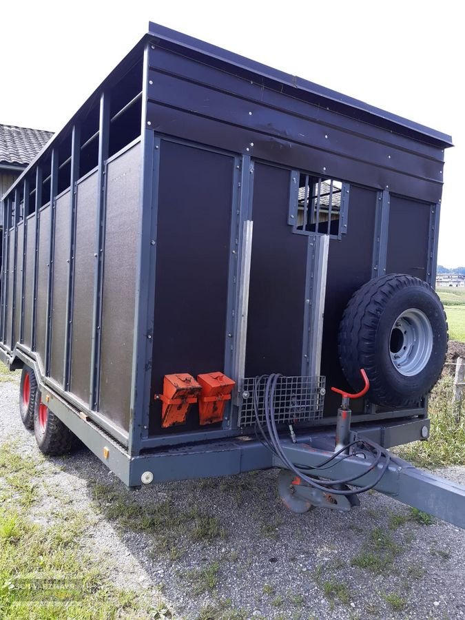 Viehanhänger typu Sonstige Viehanhänger für 7 Kühe Eigenbau, Gebrauchtmaschine w Aurolzmünster (Zdjęcie 10)