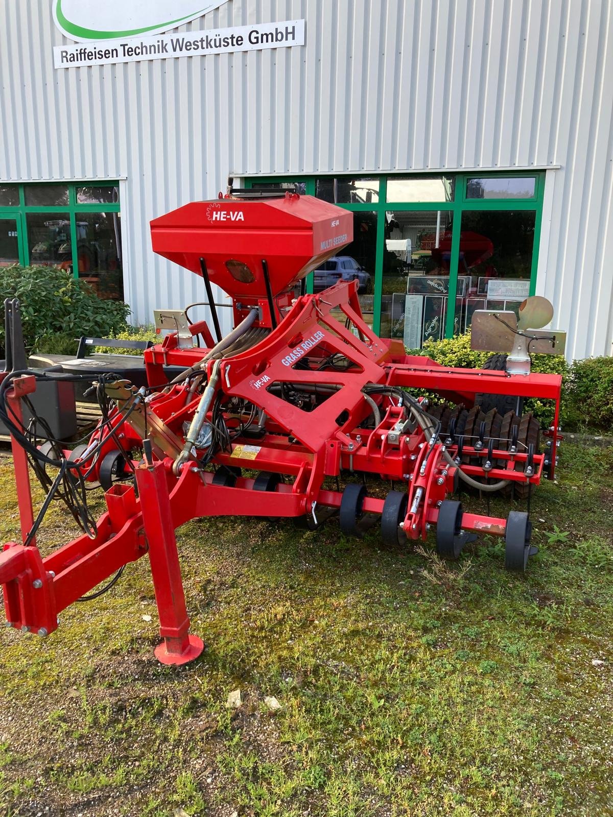 Walze des Typs HE-VA Grass-Roller, Gebrauchtmaschine in Gnutz (Bild 1)