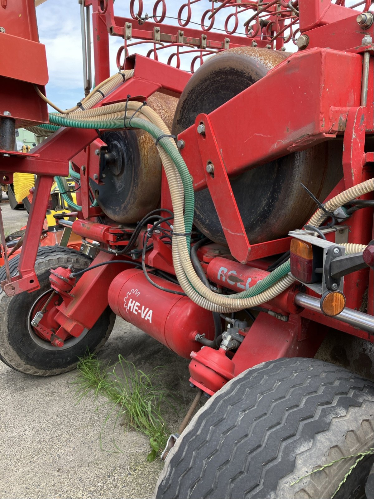 Walze typu HE-VA Striegel mit Walze 6,3m, Gebrauchtmaschine v Wittingen (Obrázek 4)