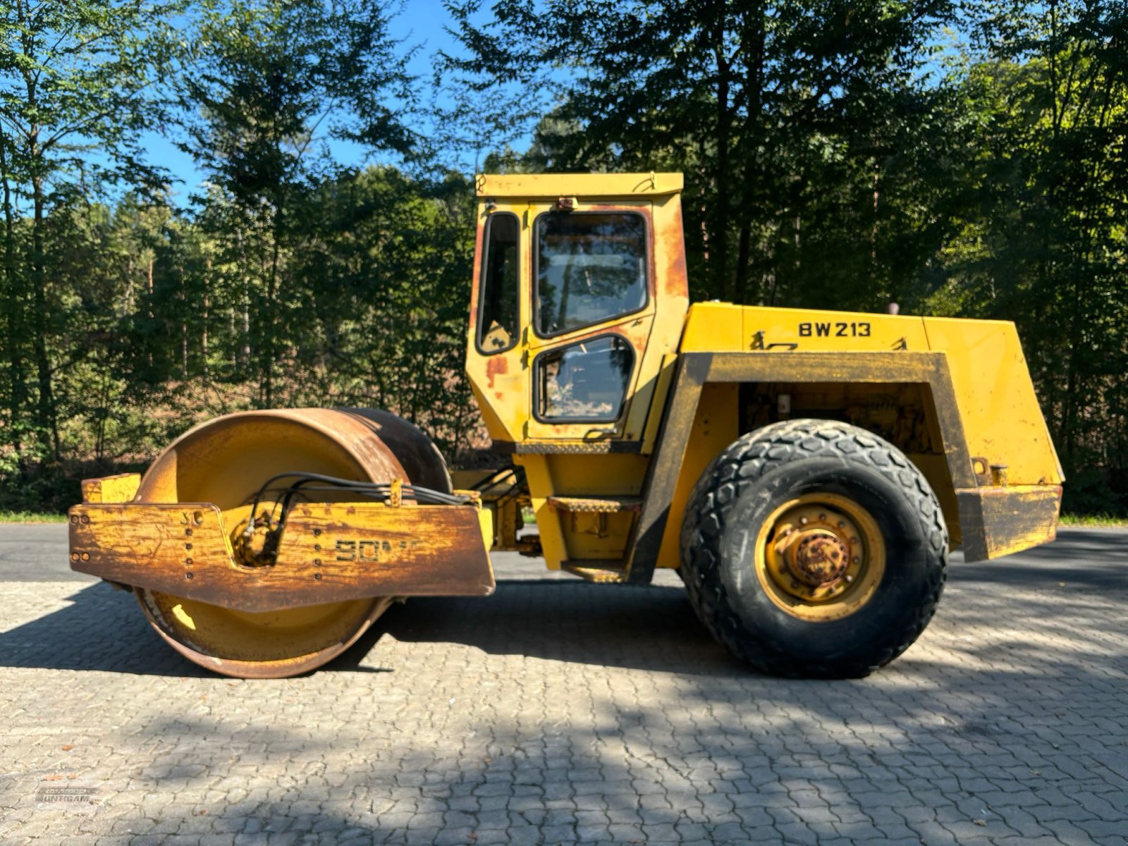 Walzenzug typu Bomag BW 213, Gebrauchtmaschine w Deutsch - Goritz (Zdjęcie 1)