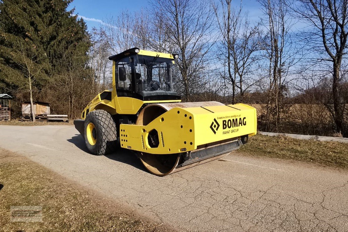 Walzenzug типа Bomag BW 219 DH-5, Gebrauchtmaschine в Deutsch - Goritz (Фотография 5)