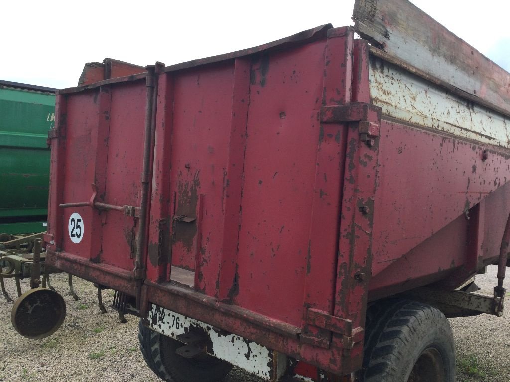 Wannenkipper van het type Bennet Brimont B6, Gebrauchtmaschine in LISIEUX (Foto 6)