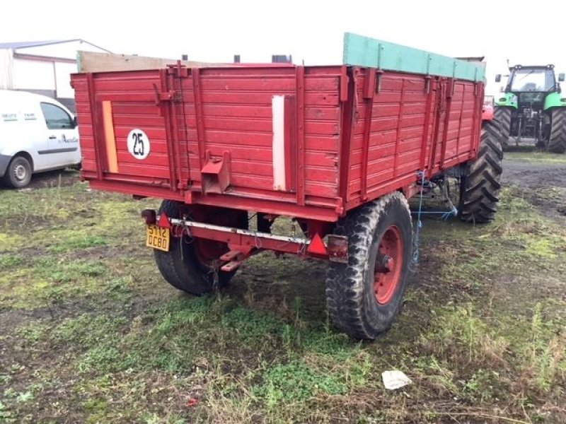 Wannenkipper des Typs Massey Ferguson REMORQUE, Gebrauchtmaschine in les hayons (Bild 3)