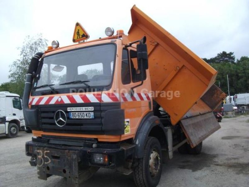 Wannenkipper van het type Mercedes 1824 4X4, Gebrauchtmaschine in Bourron Marlotte (Foto 1)