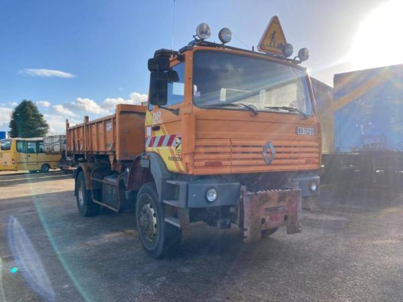 Wannenkipper van het type Renault 4X4 19T AR19M0D, Gebrauchtmaschine in Bourron Marlotte (Foto 3)