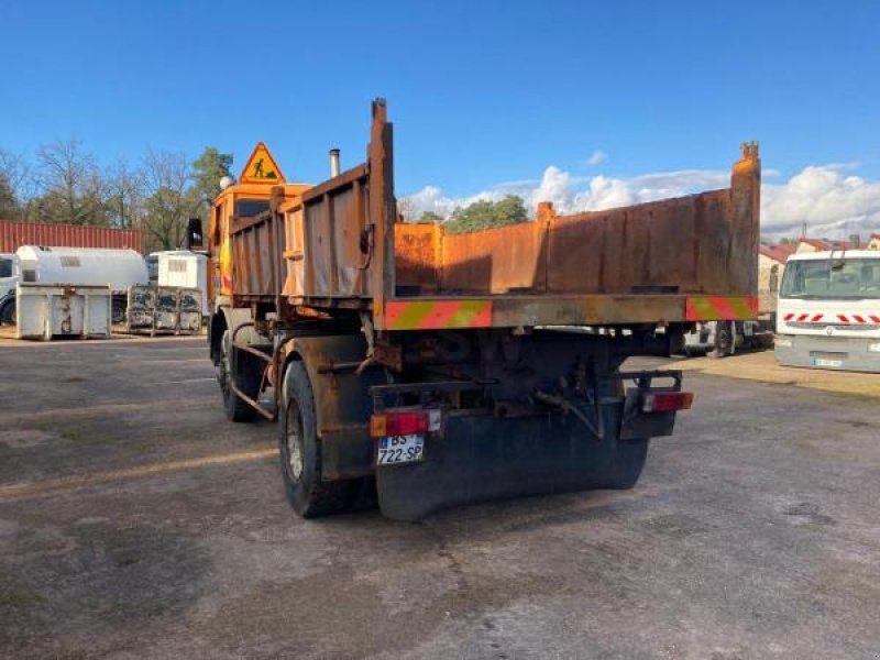 Wannenkipper van het type Renault 4X4 19T AR19M0D, Gebrauchtmaschine in Bourron Marlotte (Foto 4)