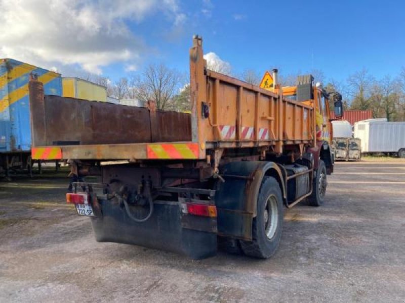 Wannenkipper van het type Renault 4X4 19T AR19M0D, Gebrauchtmaschine in Bourron Marlotte (Foto 5)