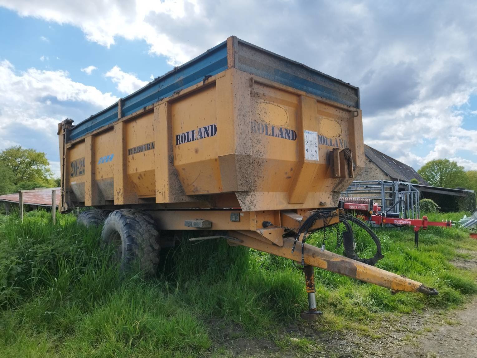 Wannenkipper tipa Rolland Turbovrac 20-29, Gebrauchtmaschine u Montenay (Slika 3)