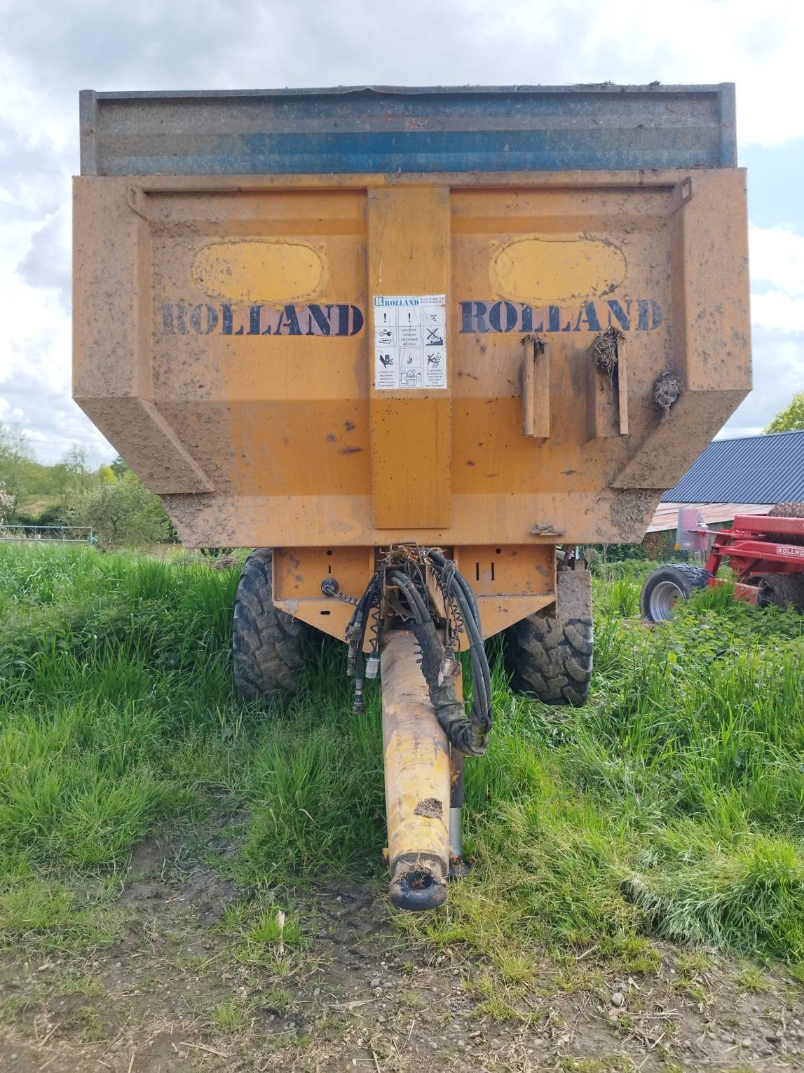 Wannenkipper du type Rolland Turbovrac 20-29, Gebrauchtmaschine en Montenay (Photo 4)