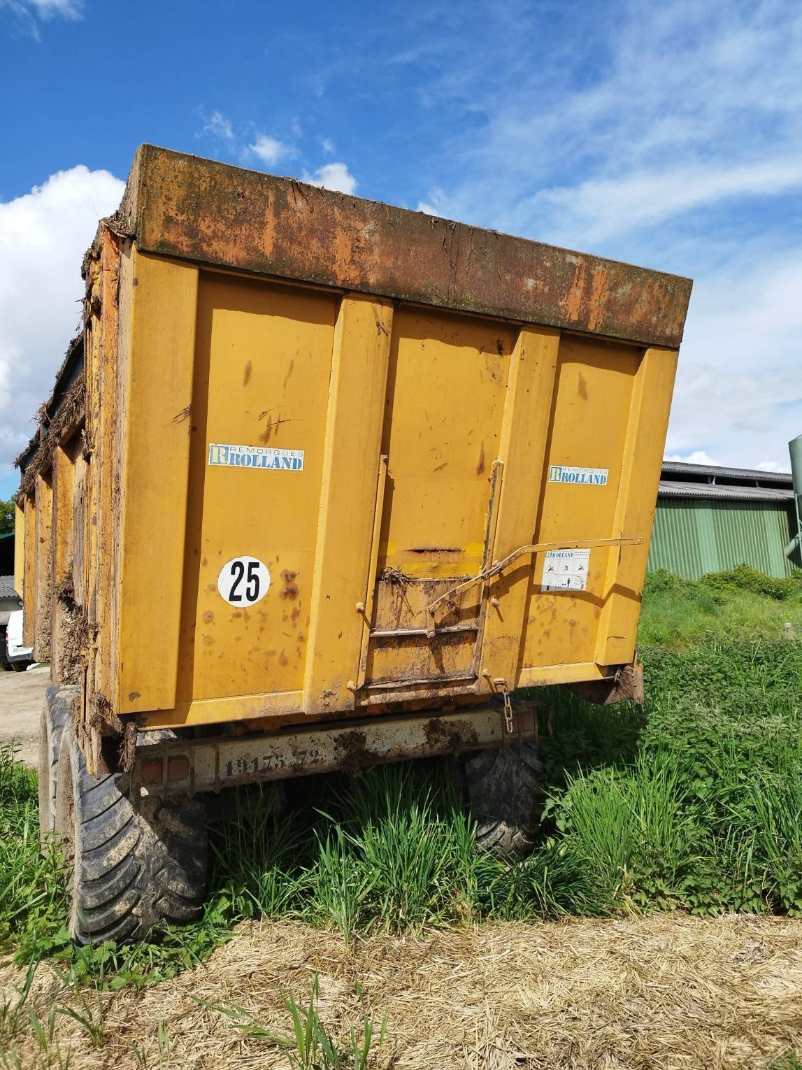 Wannenkipper du type Rolland Turbovrac 20-29, Gebrauchtmaschine en Montenay (Photo 3)