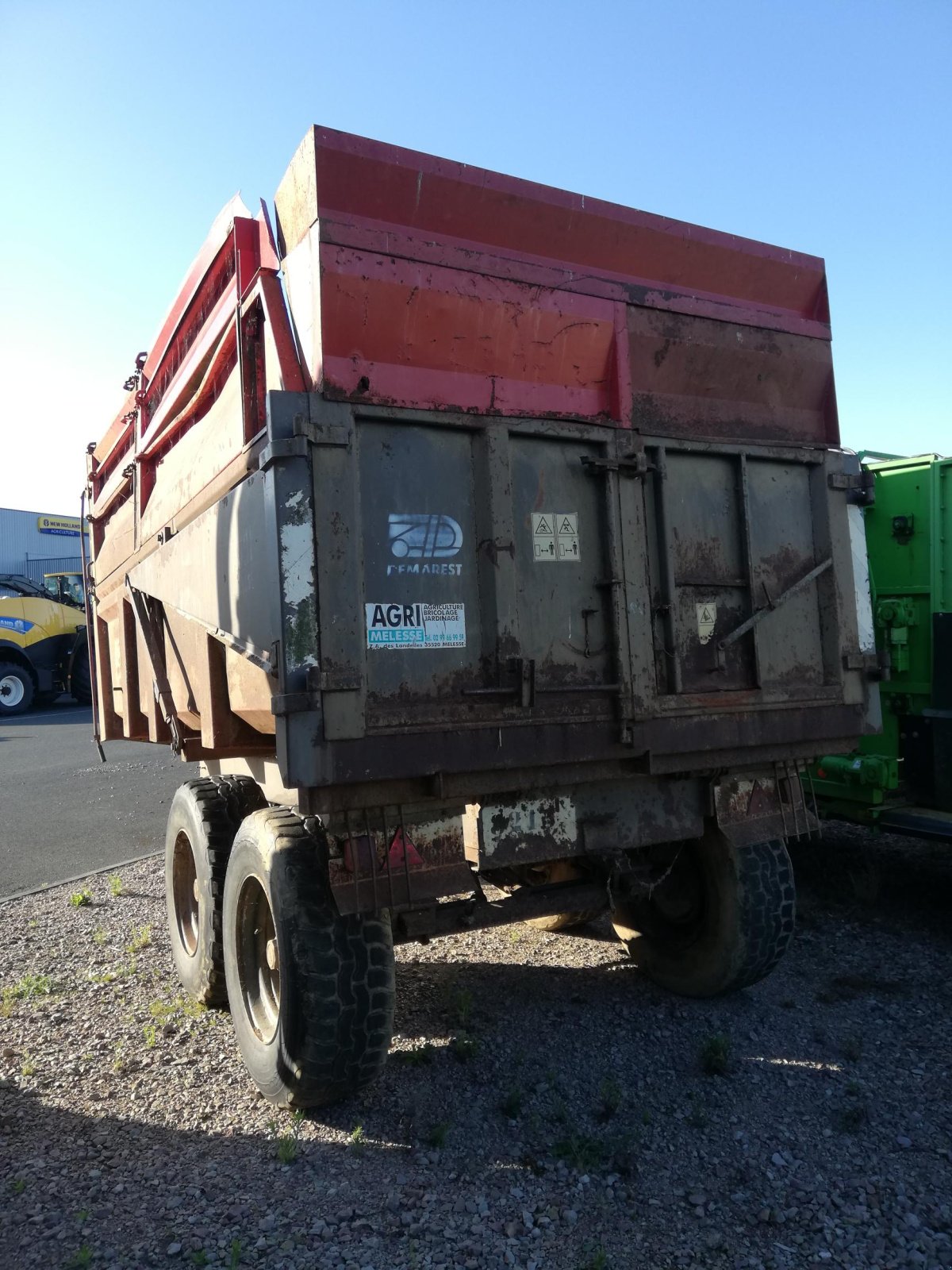 Wannenkipper van het type Sonstige 12 TONNES, Gebrauchtmaschine in TREMEUR (Foto 3)