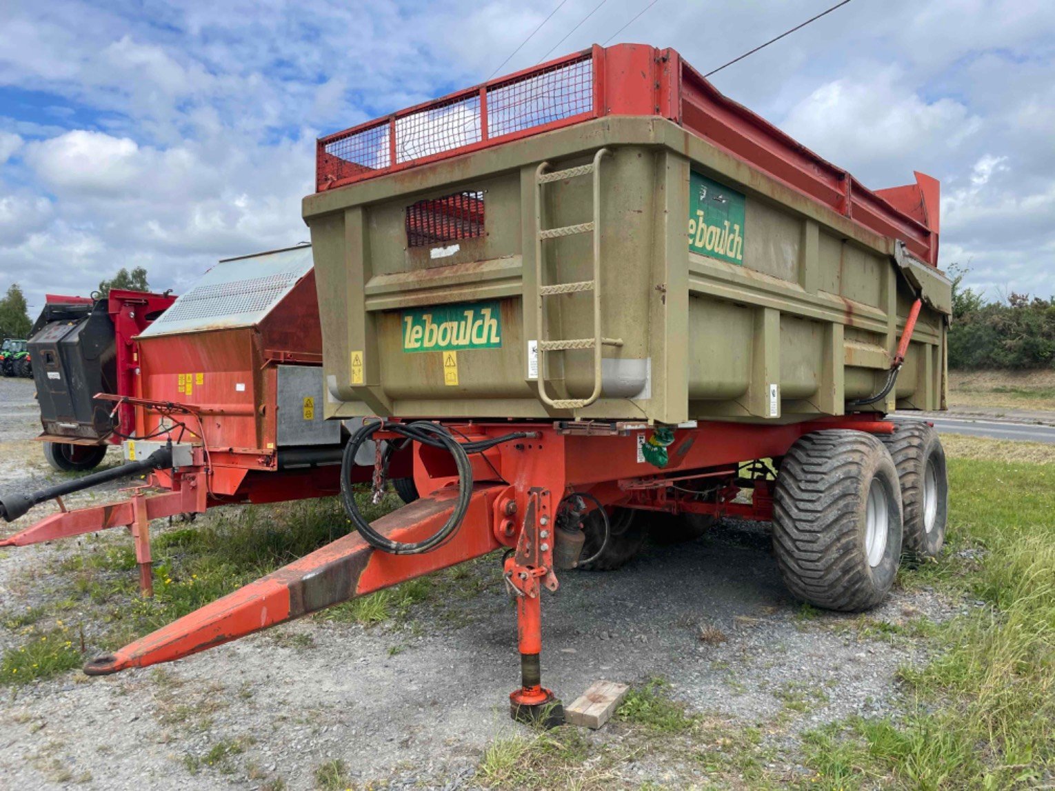 Wannenkipper of the type Sonstige Benne agricole 13T Leboulch, Gebrauchtmaschine in SAINT CLAIR SUR ELLE (Picture 1)