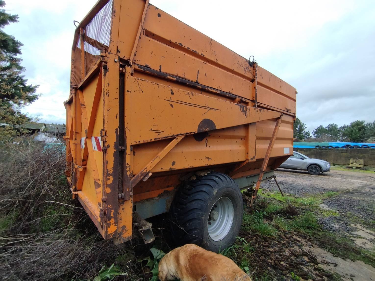 Wannenkipper van het type Sonstige DIVERS, Gebrauchtmaschine in Le Horps (Foto 4)