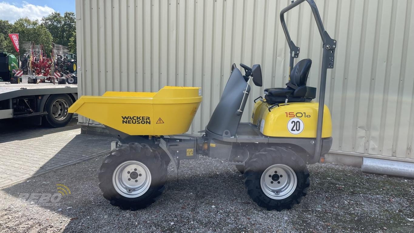 Wannenkipper des Typs Wacker Neuson 1501, Neumaschine in Aurich (Bild 2)