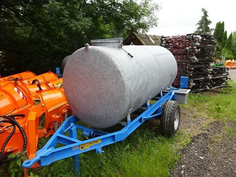 Wasserfass a típus Agro M 3000 Liter mit Tränkebecken und Fahrwerk, Neumaschine ekkor: Neureichenau (Kép 10)