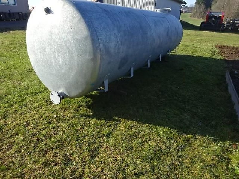 Wasserfass Türe ait Sonstige 5000 Liter Wasserfass, Neumaschine içinde Neureichenau (resim 3)