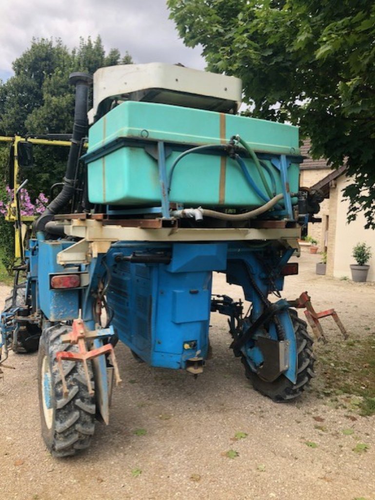 Weinbauspritze van het type Bobard 1072, Gebrauchtmaschine in Polisot (Foto 4)