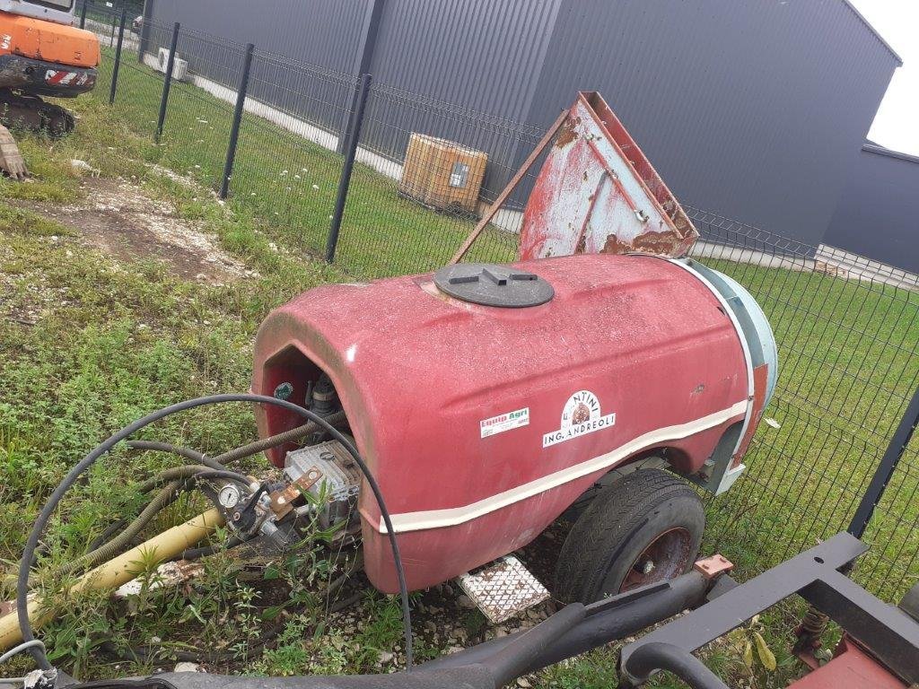 Weinbauspritze типа Fantini Atomiseur 1000 litres Fantini, Gebrauchtmaschine в ROYNAC (Фотография 2)