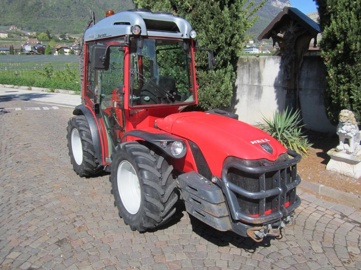 Weinbautraktor typu Antonio Carraro SRH 9800 - GA821, Gebrauchtmaschine w Eppan (BZ) (Zdjęcie 1)