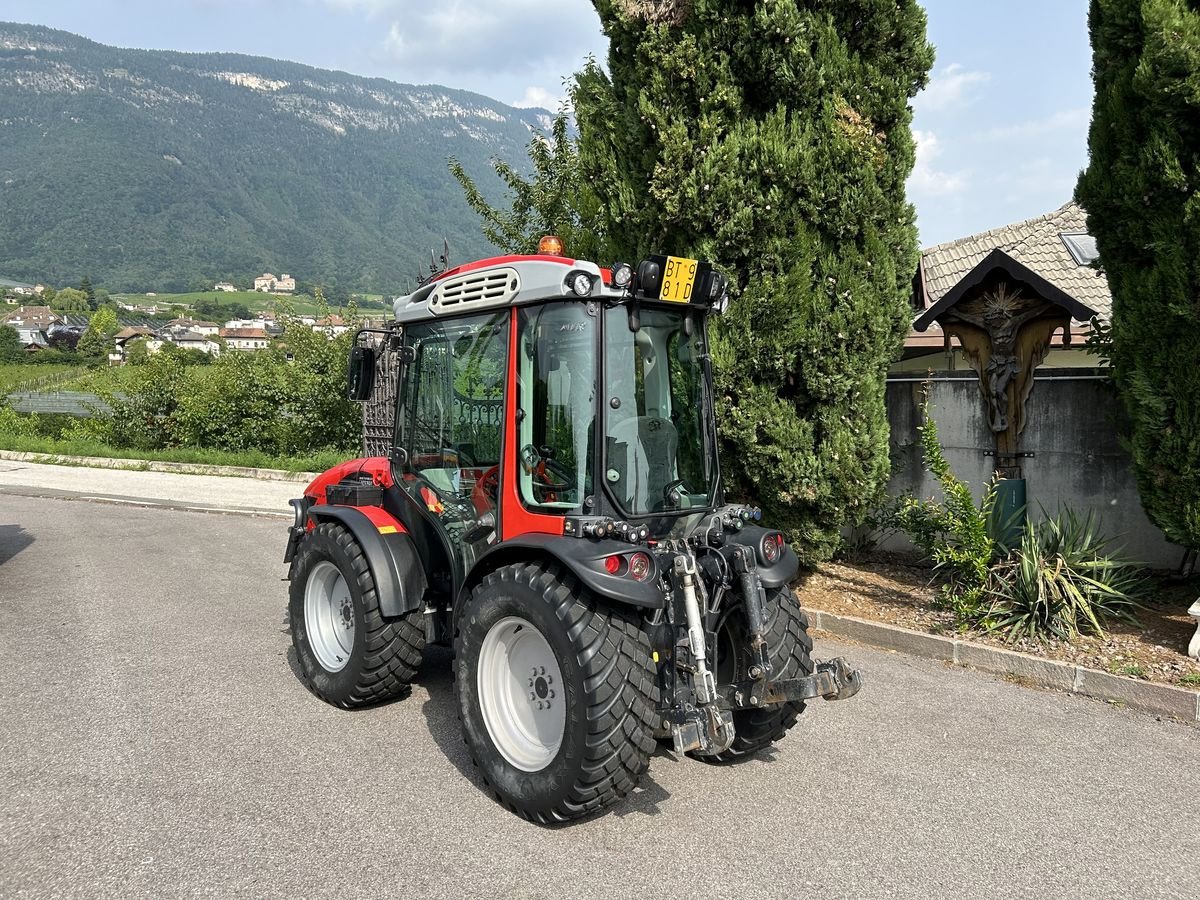 Weinbautraktor tipa Antonio Carraro Tony 10900, Gebrauchtmaschine u Eppan (BZ) (Slika 5)