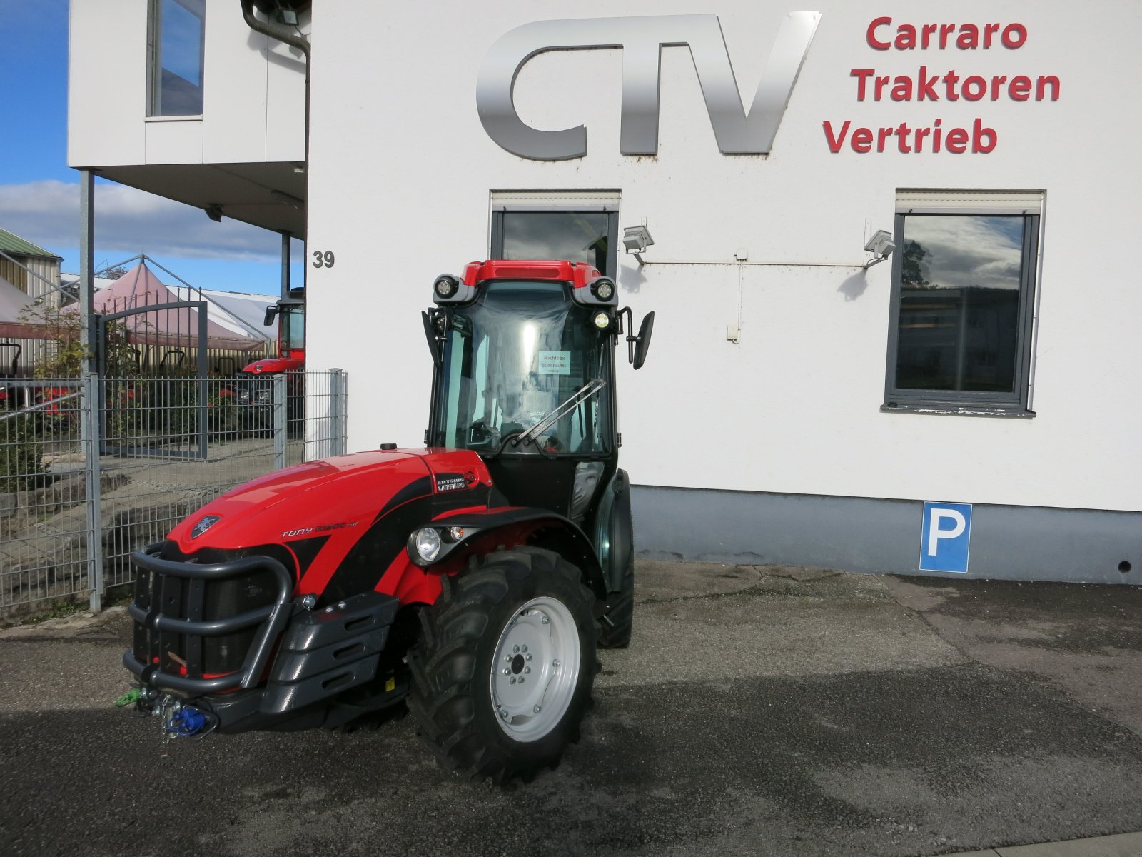 Weinbautraktor tip Antonio Carraro Tony 10900SR, Neumaschine in Schorndorf (Poză 1)