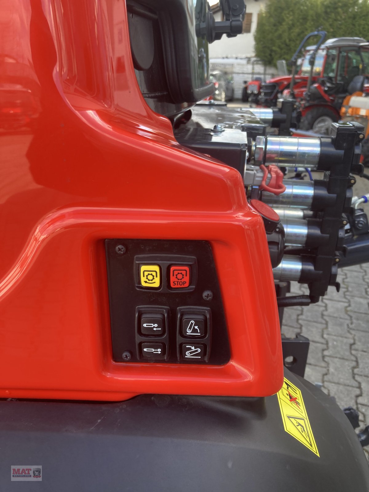 Weinbautraktor del tipo Antonio Carraro Tony 8700 V, Neumaschine en Waldkraiburg (Imagen 4)