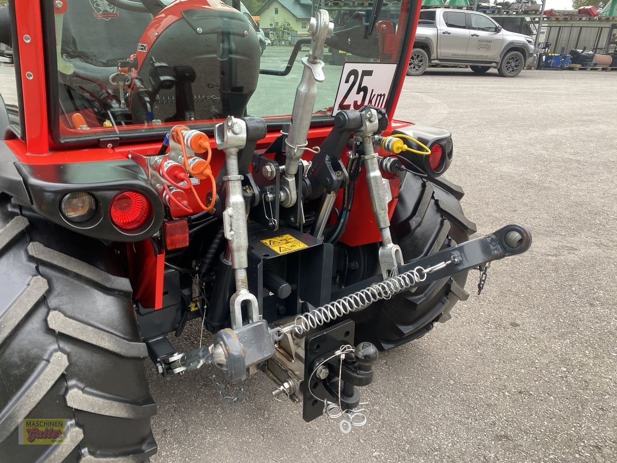 Weinbautraktor Türe ait Antonio Carraro TTR 4800 Hydrostat, Gebrauchtmaschine içinde Kötschach (resim 14)